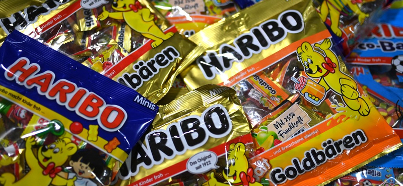 Hat csomag gumicukorral szúrta ki a Haribo a több millió eurós csekk megtalálójának szemét