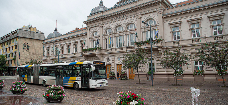 Szolnokon szinte mindent bezárnak a rezsiárak miatt