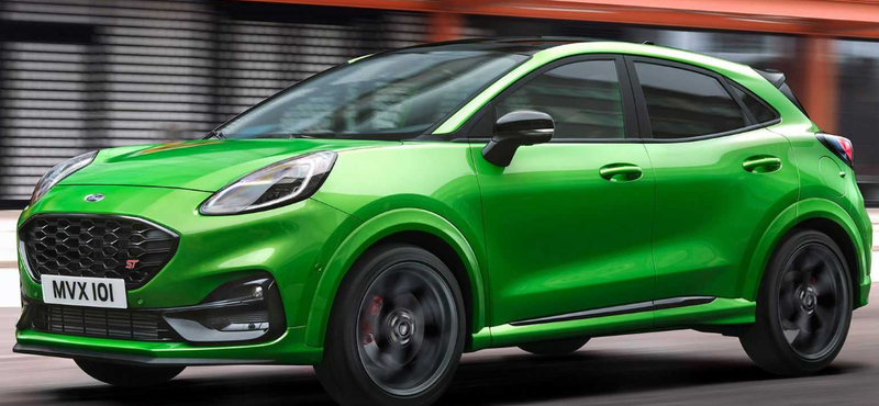 Itt a 200 lóerős Ford Puma ST, gyorsan bele is ültünk