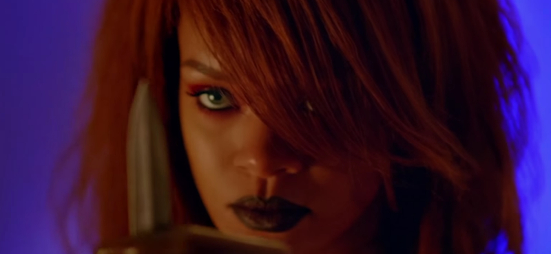 Videó: Rihanna horrorklippel sokkol