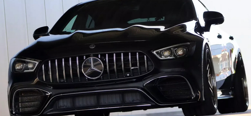 Porig ültetett 725 lóerős fenevad lett az új 4 ajtós Mercedes-AMG GT