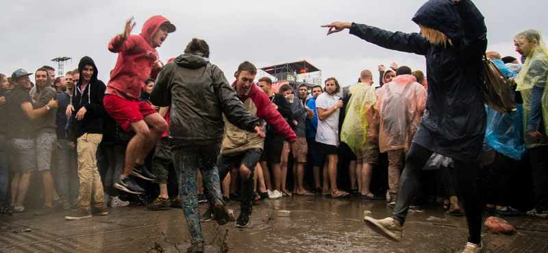 Nehezen, sárosan, de végül nagyon jól indult az idei Sziget