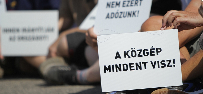 Közgép-Strabag-vizsgálóbizottságot követel az LMP