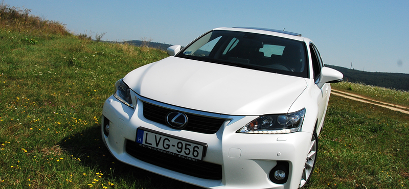 Lexus CT 200h teszt: kevesebbet fogyasztott, mint a Prius