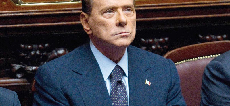 Most már nem mentheti ki magát Berlusconi