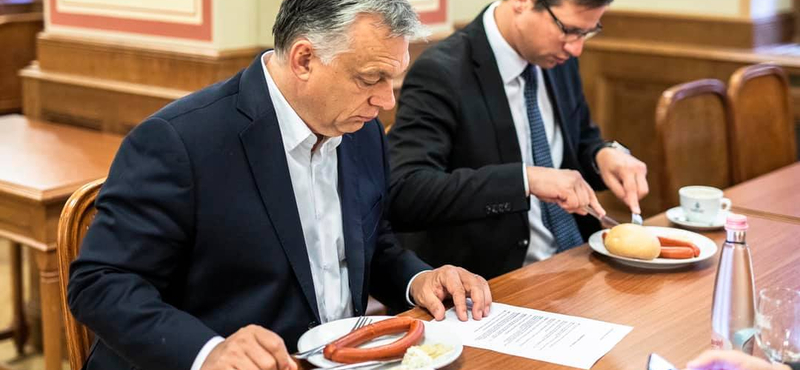 Orbán Viktor tájékoztatja a magyarokat: megreggelizett