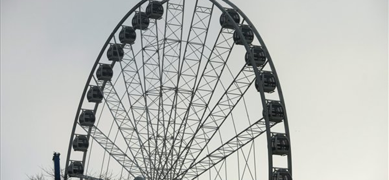 Így szerelik szét a Budapest Eye-t - fotók