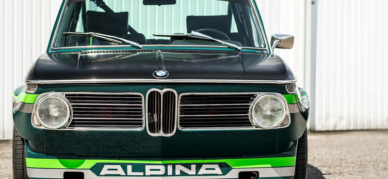 Szentségtörés vagy sem, de íme egy 200 lóerős új BMW 2002 tii