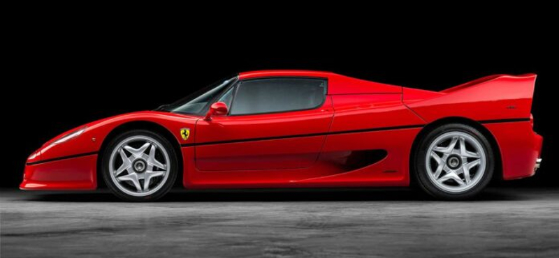 217 megtett kilométerrel lényegében új ez a 25 éves Ferrari F50-es