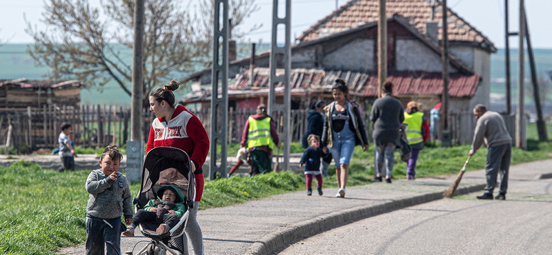 Ahol az állam helyett a civilek járják le a lábukat, hogy be legyenek oltva az emberek