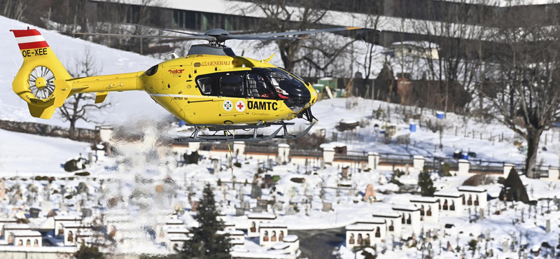 Hatéves, síelni tanuló magyar kisfiút kellett mentőhelikopterrel kórházba szállítani Ausztriában