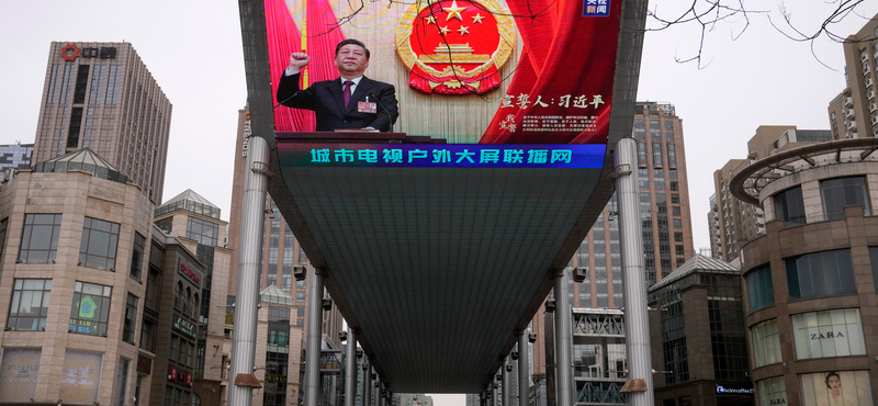 Bajban Peking: most kell valamit kezdeni a kifulladt gazdasággal