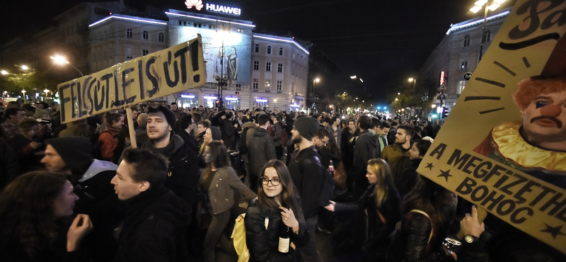 Hatalmas éjszakai after party-ba csapott át a szerdai civiltüntetés