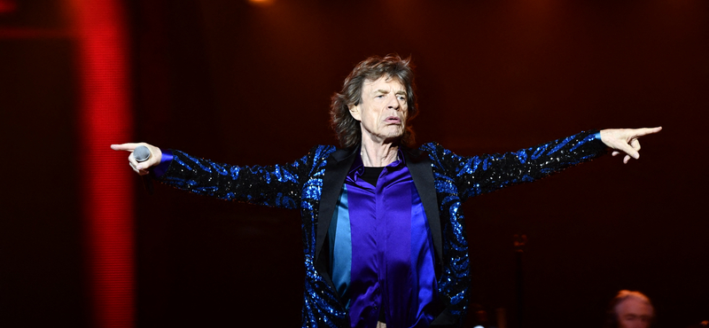 Mick Jagger táncra perdült arra a dalra, ami arról szól, hogy valaki úgy táncol, mint Mick Jagger – videó