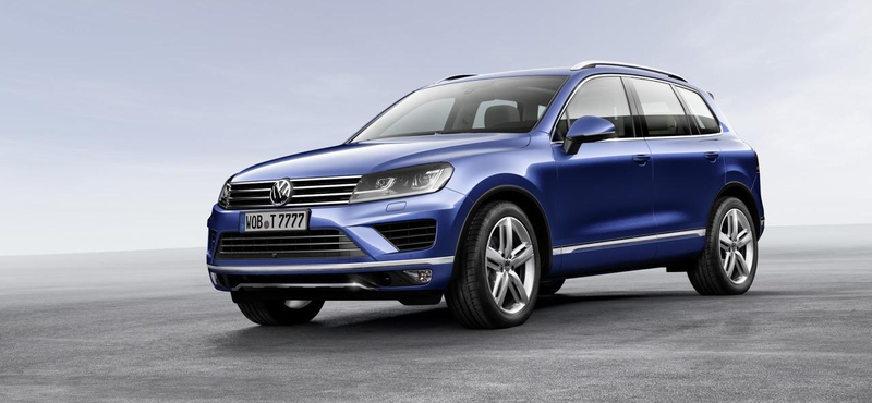 Frissebb arcot kapott a Volkswagen Touareg