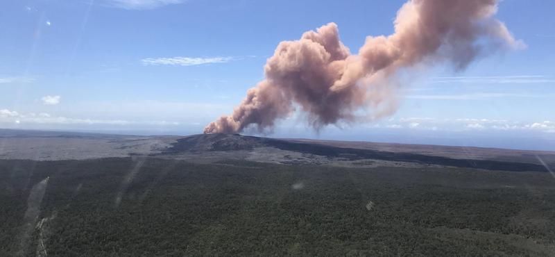 Nagy baj van Hawaiin, kitört a Kilauea vulkán – fotó, videó