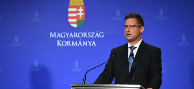 Gulyás Gergely: A kormány havi másfél millió forintig engedné a katás adózást