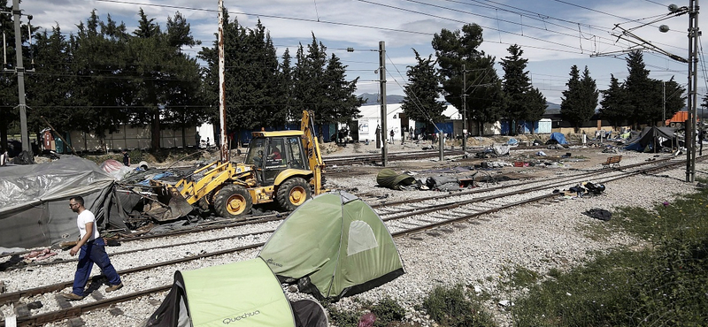 Több százan kaptak menekültstátust Görögországban