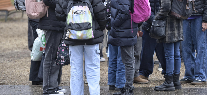 Allah nevében fenyegetőző levél miatt szünetelt a tanítás több száz magyar iskolában