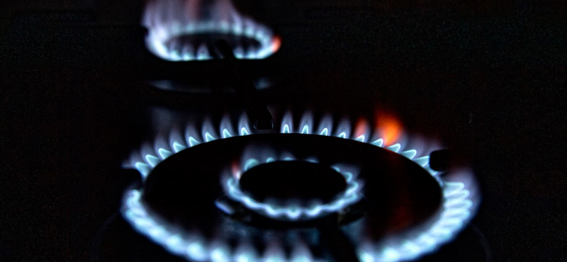 Lép a kormány a rezsinél: nem érheti több meglepetés az átalányban fizető gázfogyasztókat