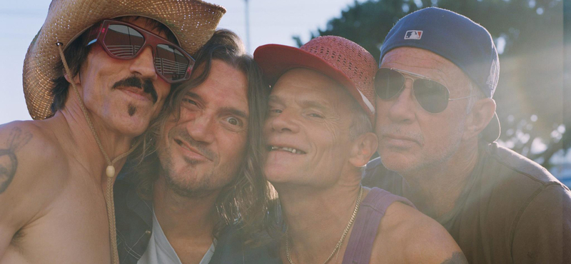 Nem keressük a kijáratot – ilyen a második 2022-es Red Hot Chili Peppers-lemez