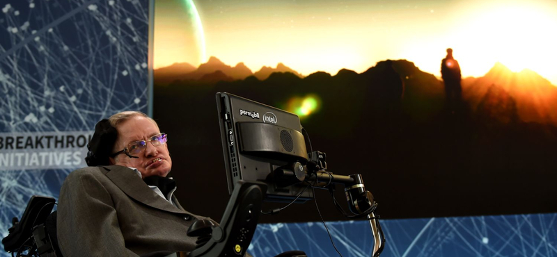 Óriási az érdeklődés, egy hét alatt több mint 800 000 ember töltötte le Stephen Hawking doktoriját