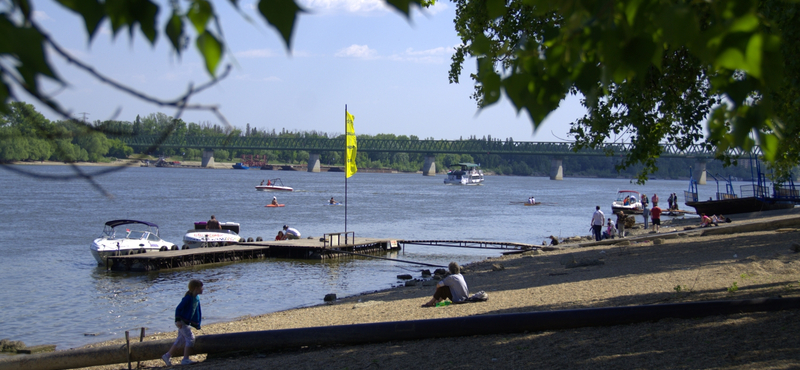 Beterjeszti Tarlós a civilek tanulmányát a Római-partról