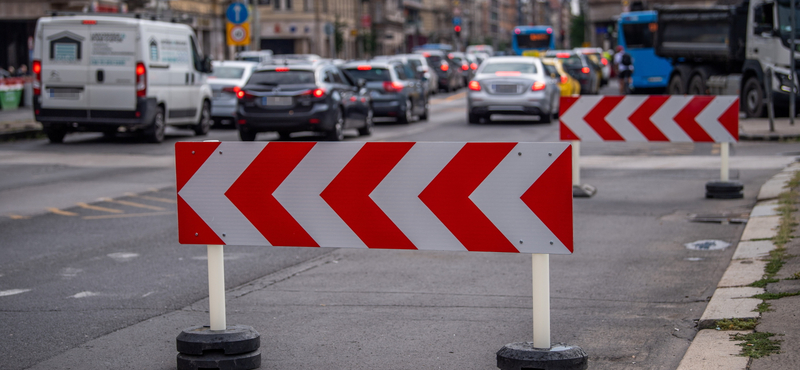 Szerdára és csütörtökre is maradtak forgalomkorlátozások Budapesten