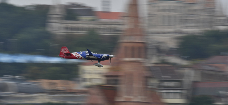 90 százalékos kedvezményt kaptak a Red Bull Air Race szervezői a fővárostól