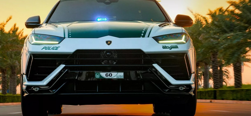 666 lóerős Lamborghini rendőrautó állt szolgálatba