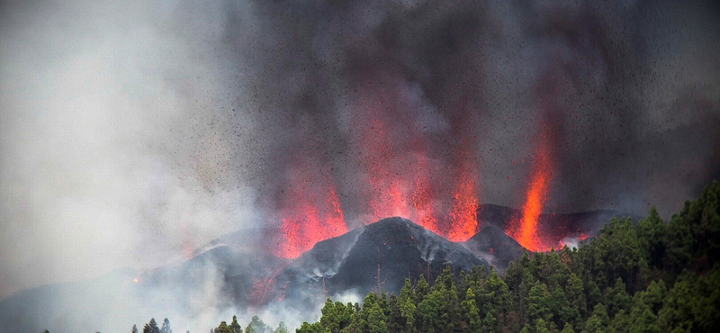 Videón, ahogy kitört a vulkán a Kanári-szigeteken