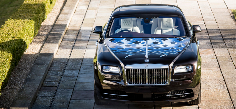 Limitált, rocksztáros sorozatot adott ki a Rolls-Royce 