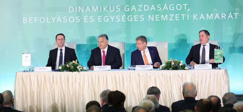 Orbán a gazdasági évadnyitón: Nem tudni, mi lesz az orosz-magyar kapcsolatokkal