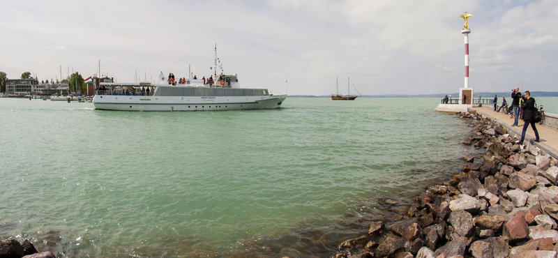 Milliárdos fejlesztések indulnak a Balaton közelében