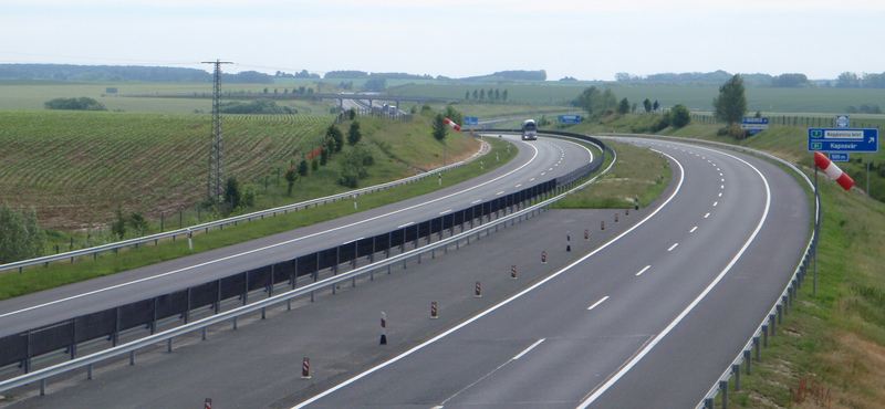 Jövő héttől már használható az M7-es új szakasza