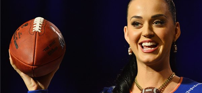 Super Bowl: Katy Perry playbackel is, meg nem is