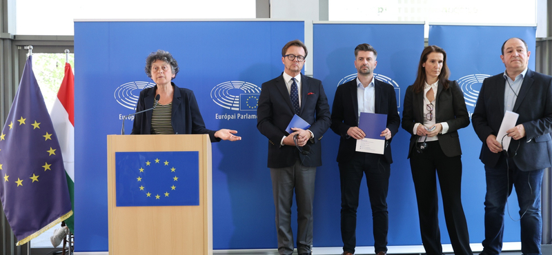 EP-képviselői delegáció Budapesten: A magyar kormány képviselői kifejezetten agresszívan viselkedtek