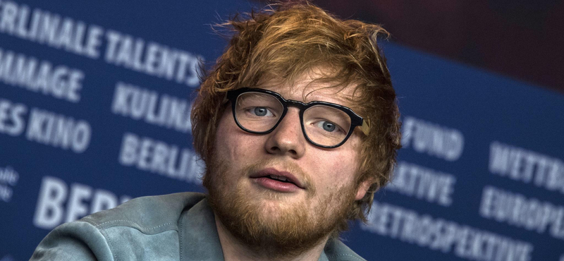 Ed Sheeran kegyetlen módszerhez nyúlt a rajongói érdekében