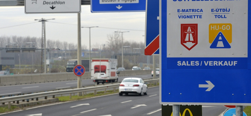 Eggyel több út használatáért kell fizetniük januártól a teherautóknak