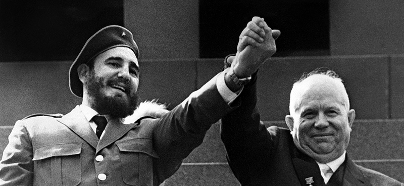 Putyin: Fidel joggal volt a modernkori világtörténelem korszakalkotó jelképe