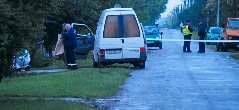 Blikk: Felkötötte magát a rendőrségen a magyarbánhegyesi családirtó