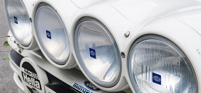 700+ lóerős és 34 éves ez az eladó sorba került Ford RS200