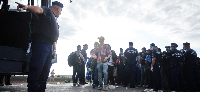 Idén befogadtunk 279 menekültet, jegyezzük meg, több nem nagyon lesz