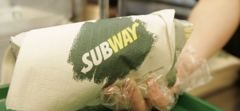 Élete végéig ingyen ehet a Subwayben, aki Subwayre változtatja a nevét