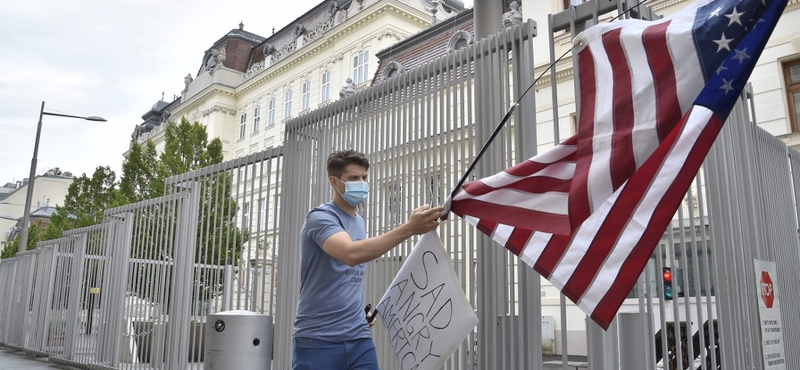 A bécsi amerikai nagykövetségen is Havanna-szindrómaszerű megbetegedéseket észleltek