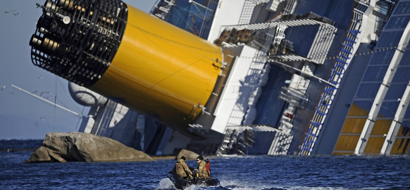 Elnapolták az "olasz Titanic" kapitányának perét