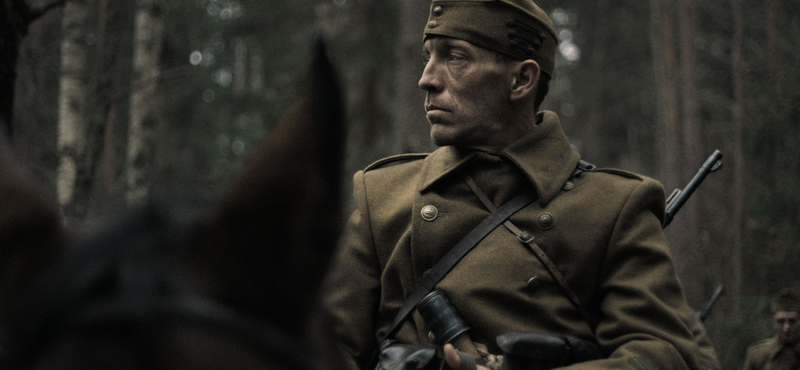 Megnéztük a Berlinalén győztes magyar filmet: Szovjetekről, magyarokról és megszálló katonákról nem épp így szoktak beszélni