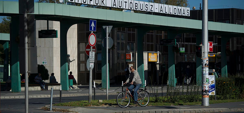 Mentőket is riasztottak egy siófoki balesethez