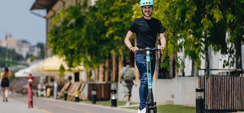 Szigorítással és bírsággal fékezné a rollerkáoszt Belgium is