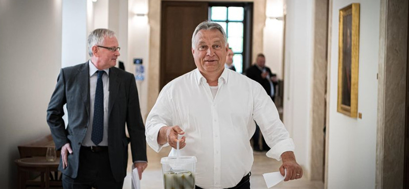 Ötven forinttal "csökkent" Orbán Viktor fizetése